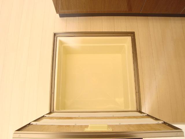 アリエッタ 床下収納