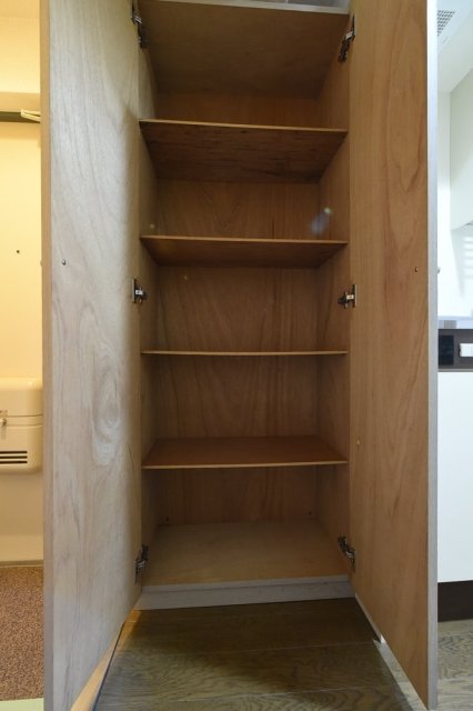 スカイコートお茶の水女子大前 靴入