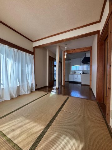 中原戸建 広々キッチンダイニング