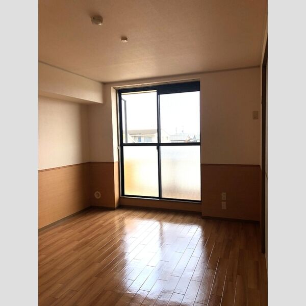 ヴェラクレスト　弐番館102号室 同建物別部屋の参考画像