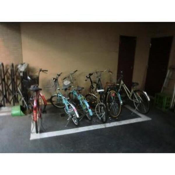 グラーシア丸亀 周辺