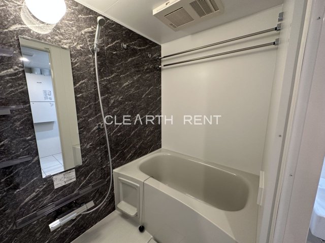 ＧＲＡＮ ＰＡＳＥＯ等々力4階 浴室乾燥機完備のバスルーム