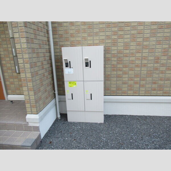 バニュルスⅣ 宅配ボックス