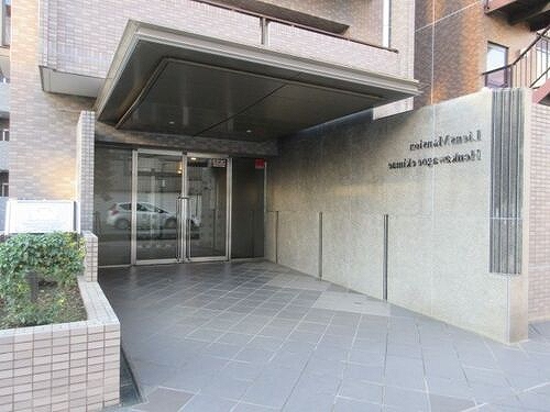 ライオンズマンション本川越駅前3階 エントランス外観