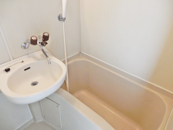 ネルソンパートⅣ103号室 お風呂