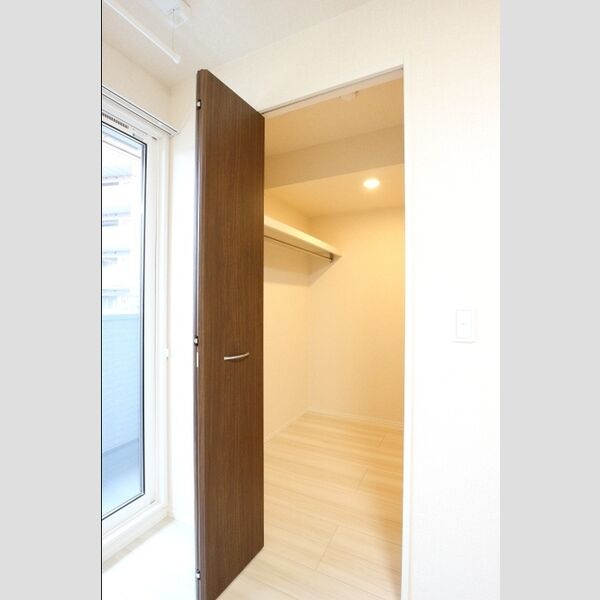 トワ・グレース柏の葉 ウォークインクローゼット