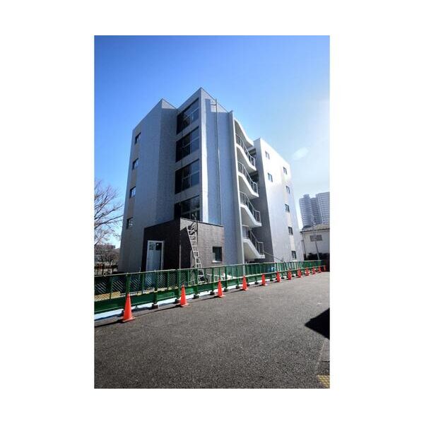 テオリア府中の外観画像