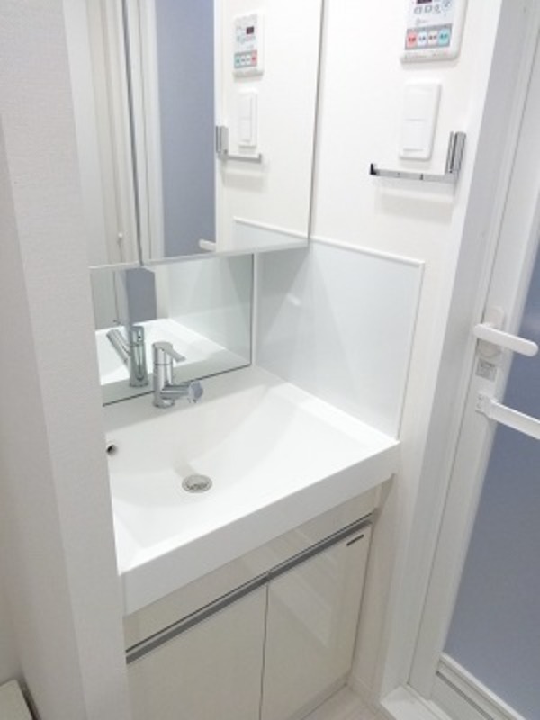 ステージファースト飯田橋アジールコート10階 洗面