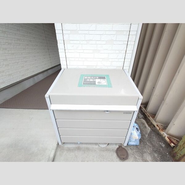 ウイング矢川 ダストBOX