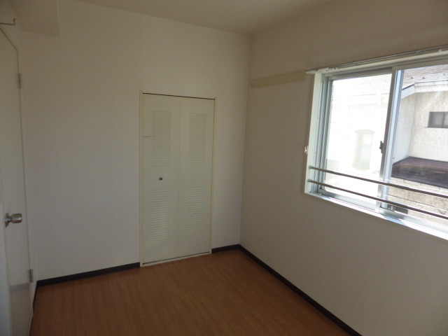 ベルヴィル昭島0103号室 寝室