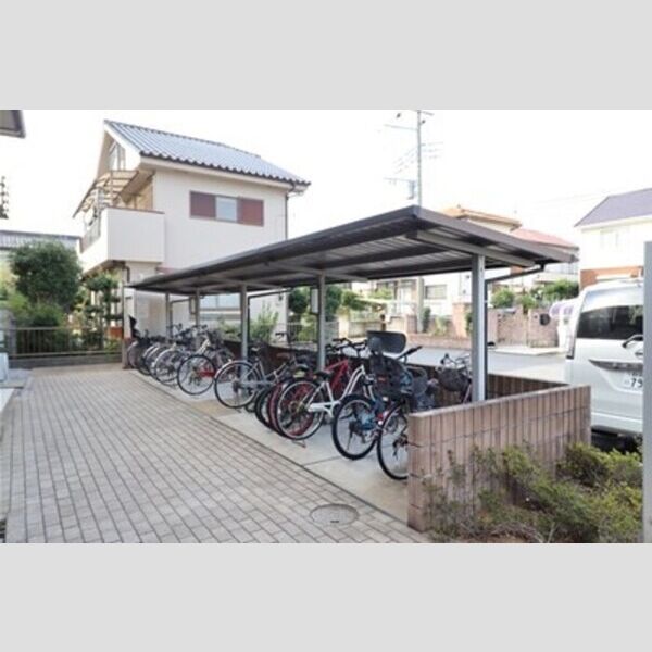 アシェルガーデン 駐輪場