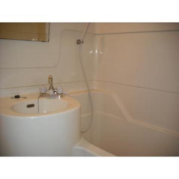 大蔵台ハイツ106号室 お風呂