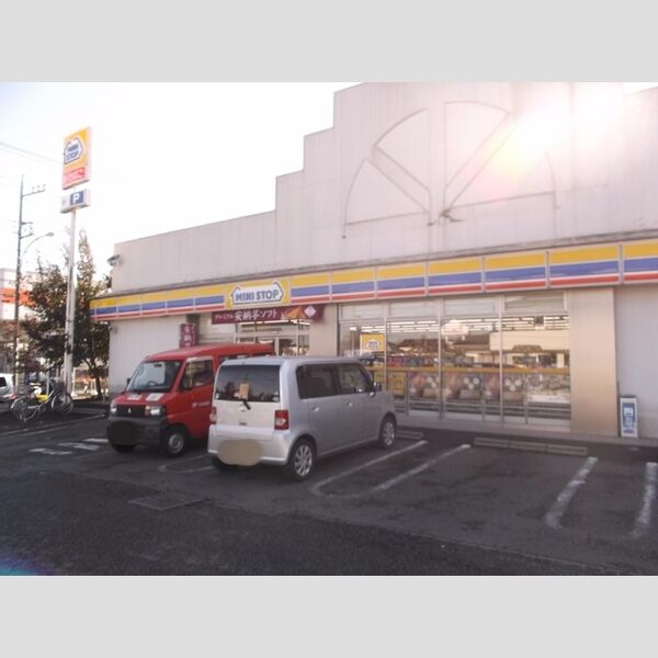クレアンジュ ミニストップ城山原宿南店