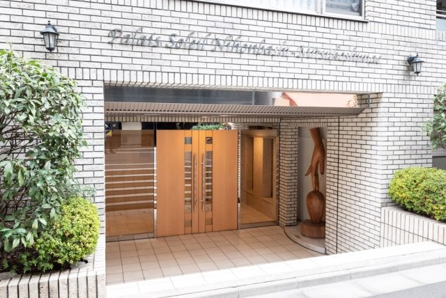 パレ・ソレイユ日本橋三越前 エントランス