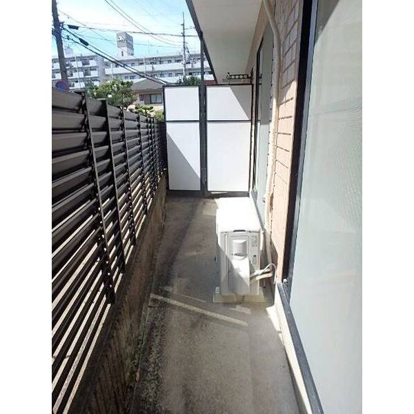 ヴァンテアンⅢ バルコニー