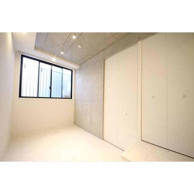 La Perla Ogikubo 内観