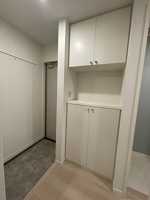 ソル・アスール1階 玄関