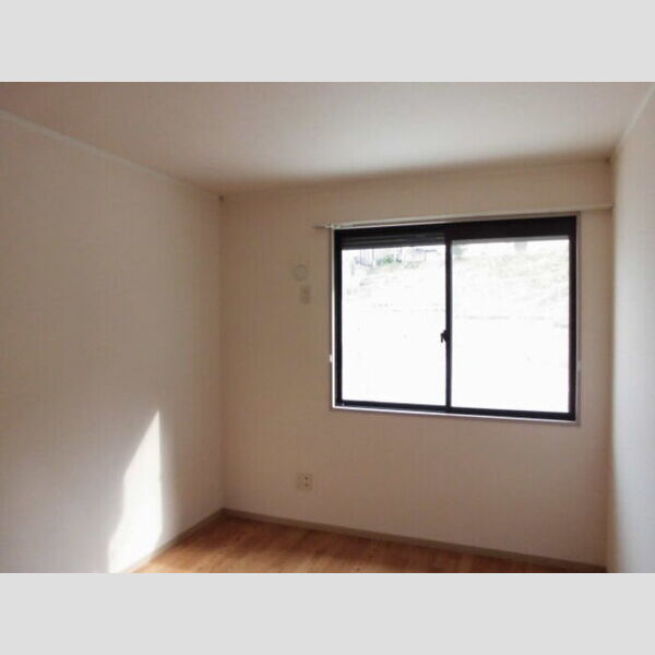 ジョイ・フィールド105号室 洋室