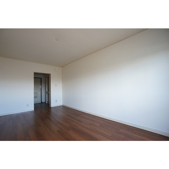 ドウェル砂川 内観