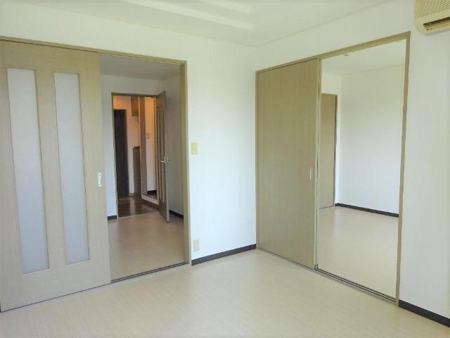 フォレストガーデン 洋室①