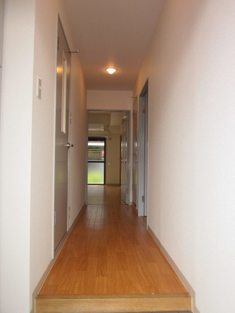 ファミール鷺沼 玄関