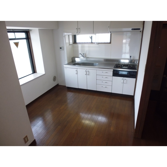 ガーデンハイツ昭島2階 内観