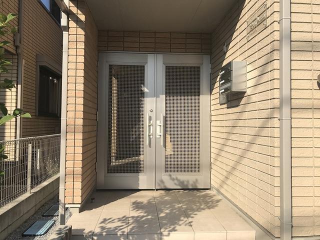 ドゥ・メゾン エントランス