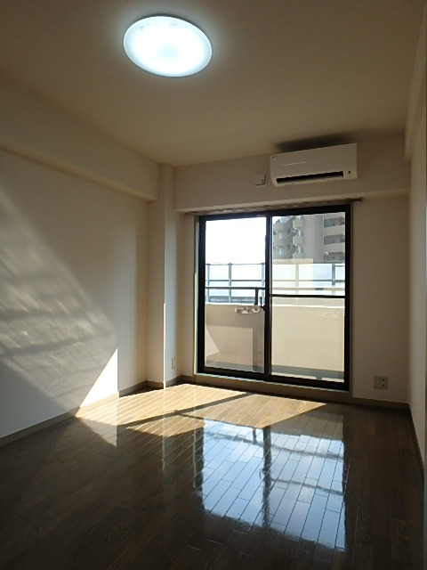 ガラ・シティ高井戸 リビング