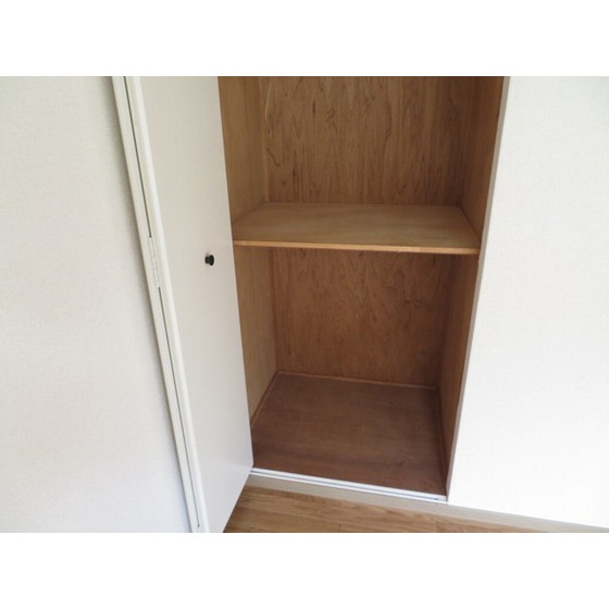 グリーンアムス 収納