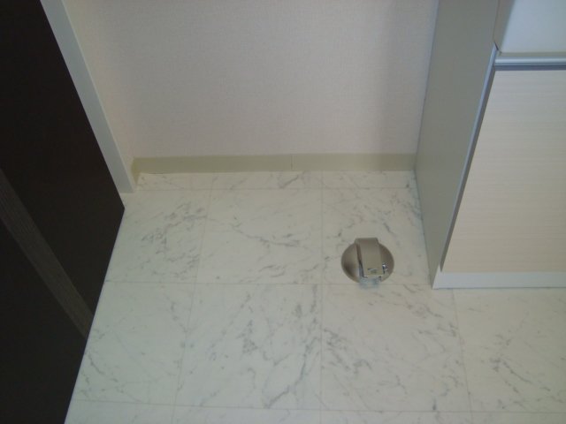 ル・アンジェ00103号室 洗濯機置場