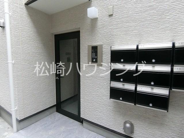 Silky Haitsu3階 エントランス