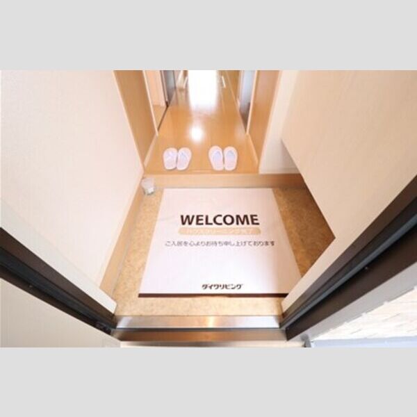 ベルフォーレ105号室 玄関