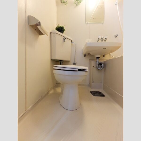 カピースハイツA棟 トイレ・洗面台(家具・家電・備品等は設置されておりません。)