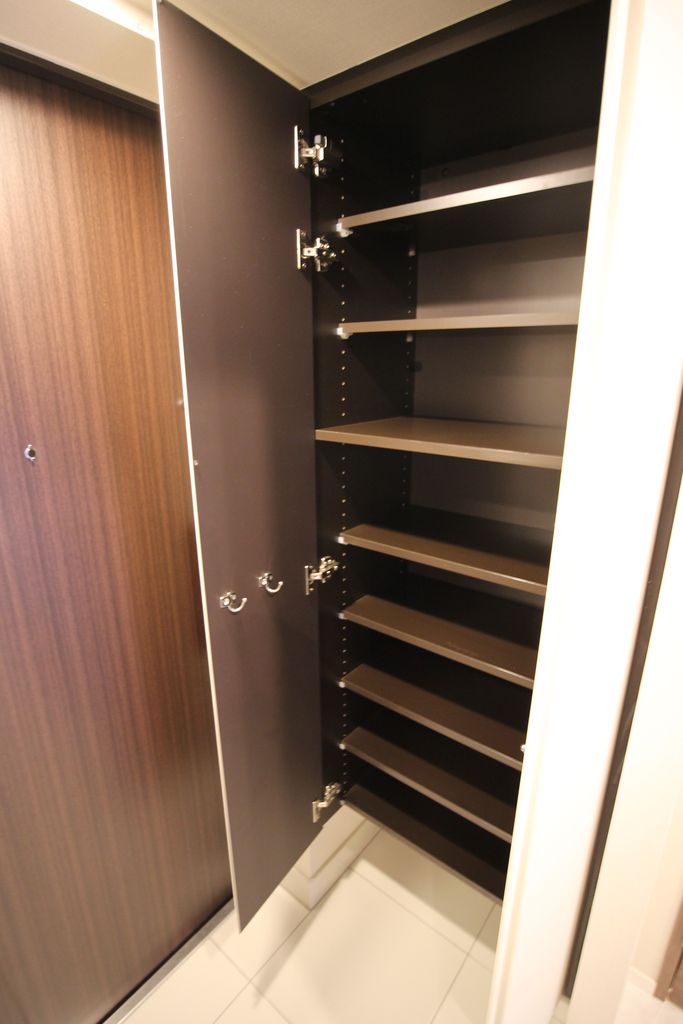 コンシェリア田町5階 同建物別部屋の参考画像