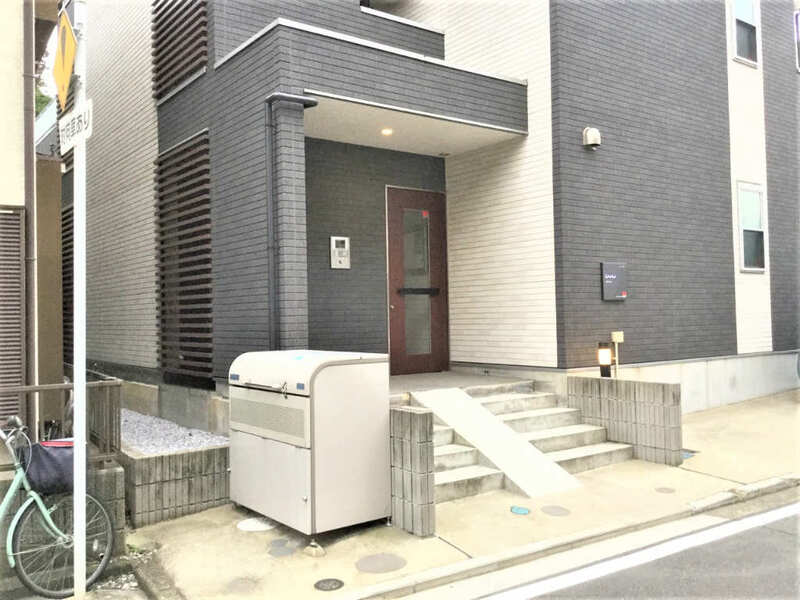 リブリ・N2階 エントランス