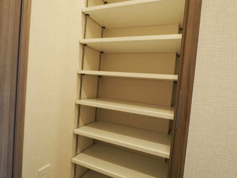 ワンルーフレジデンス上野御徒町13階 収納