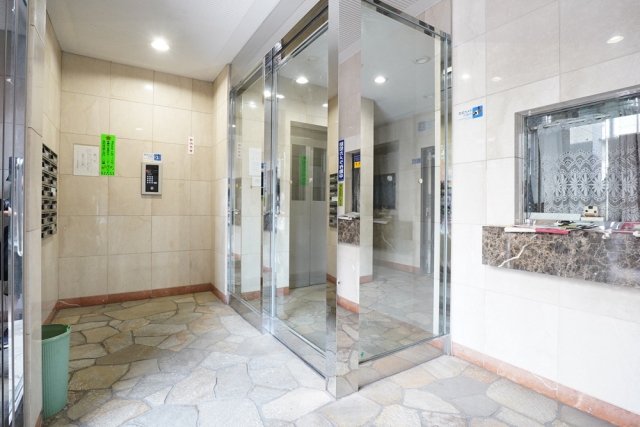 ヴェルステージ練馬6階 エントランス