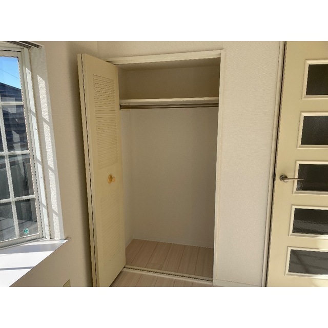 ローズアパートR-18206号室 内観