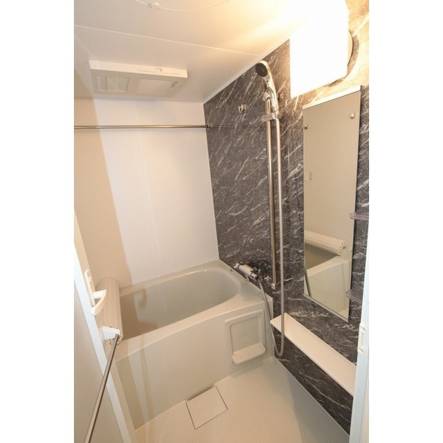 Reve Residence 白金台0404号室 お風呂