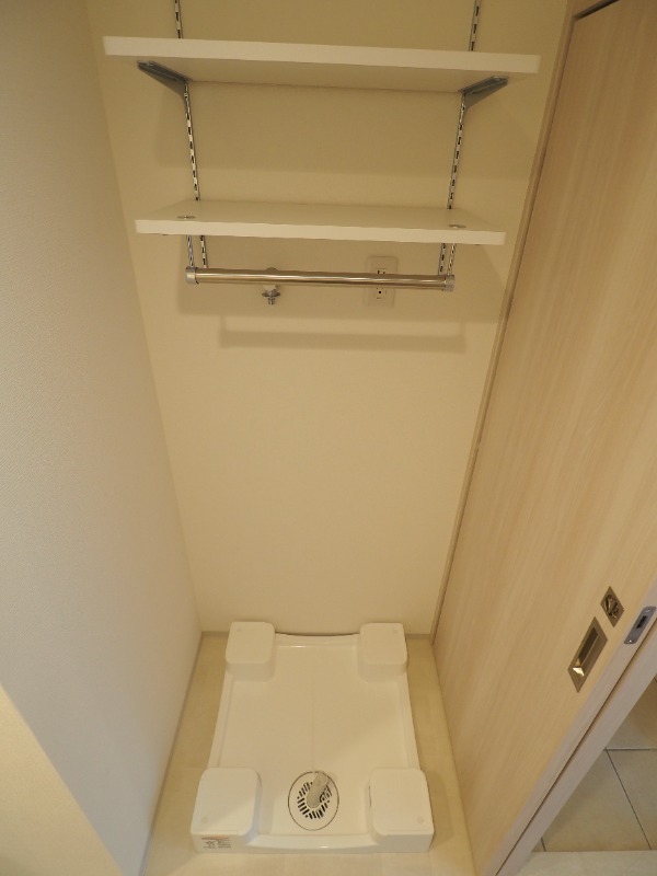 ドゥーエ銀座イーストⅢ9階 洗濯機置き場