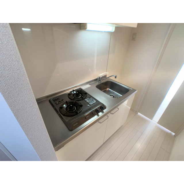 コンフォートメゾン東平賀205号室 キッチン