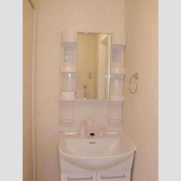 パストラル吉川中央 洗髪洗面化粧台