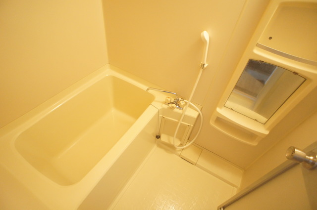 未貴ハイムＢ棟B102号室 お風呂