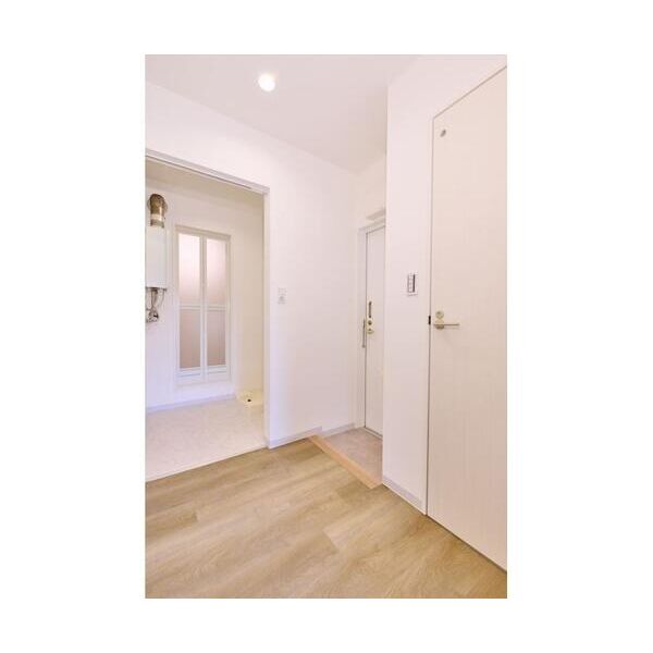 エステートピア秋桜 玄関