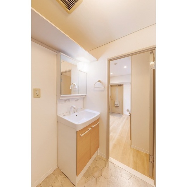 ミリアレジデンス池上0301号室 内観