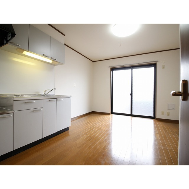 アムール 金谷 リビング