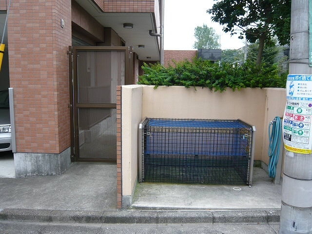 グラウンハイツ0202号室 共用設備2