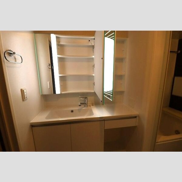 AXIS松戸 洗面所　洗髪洗面化粧台