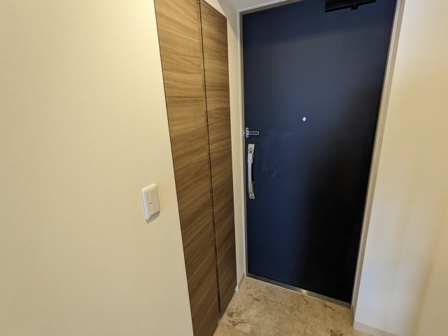 ルポール北加瀬315号室 玄関