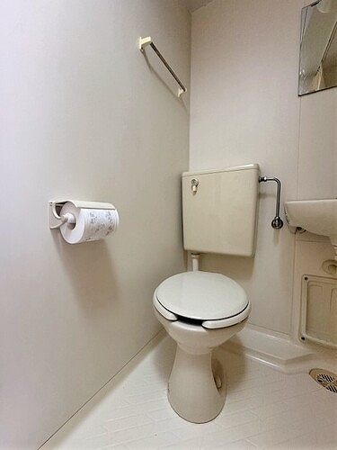 ハウス・エプタ3階 ３点ユニットバス　トイレ